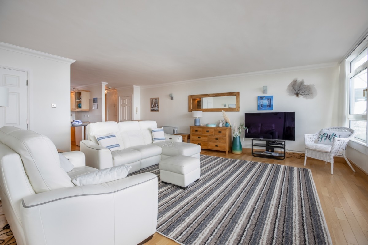 Kilmorie Ilsham Marine Drive Property for Sale in Torquay John Couch